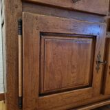 Country-style sideboard with 3 solid oak doors