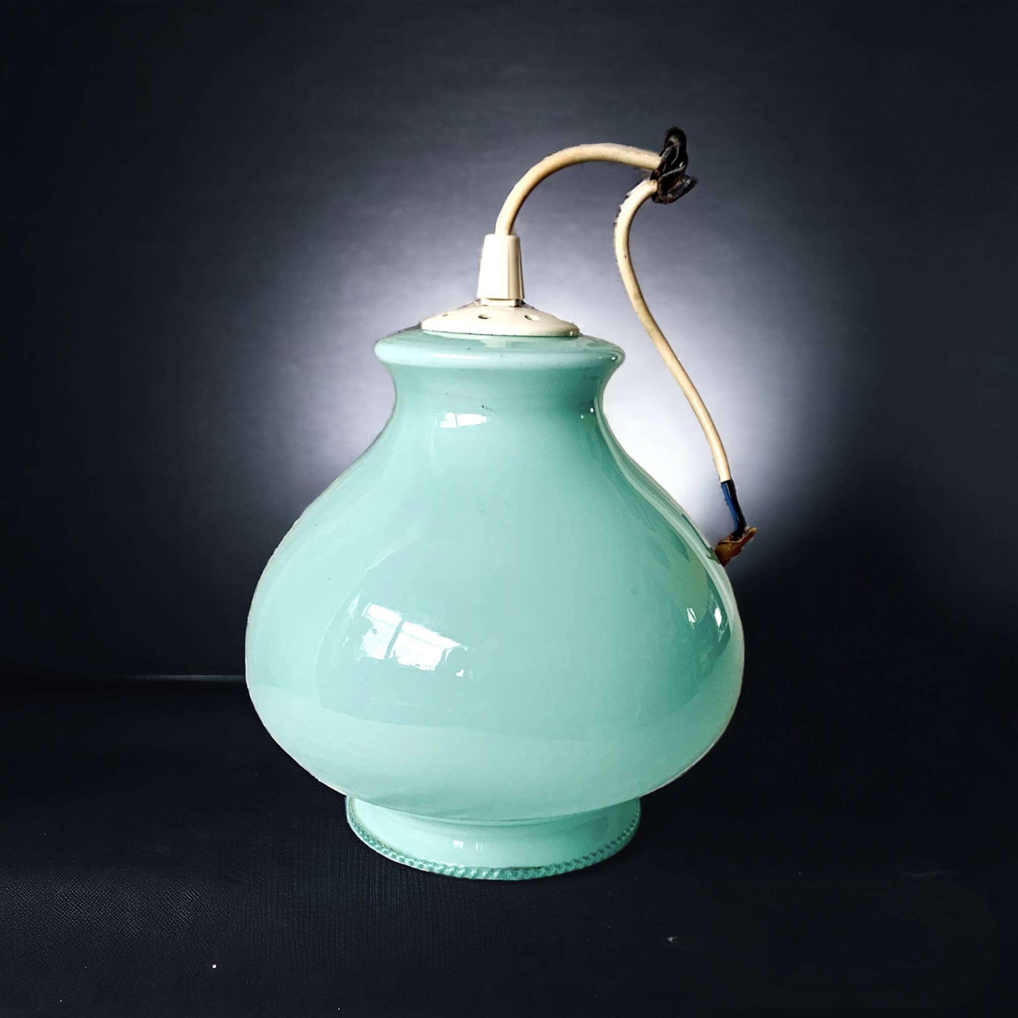 Suspension vintage en opaline verte