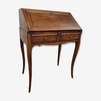 Former small secretary office with a walnut Louis XV