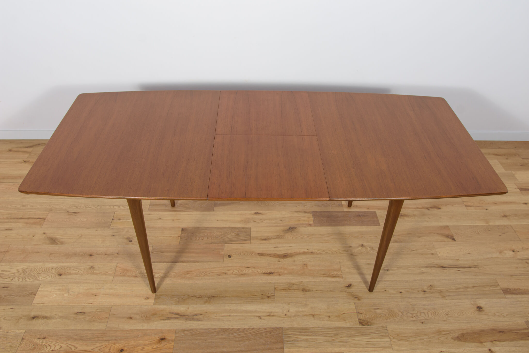 Mid-Century Teak Extendable Dining Table from McIntosh, 1960s