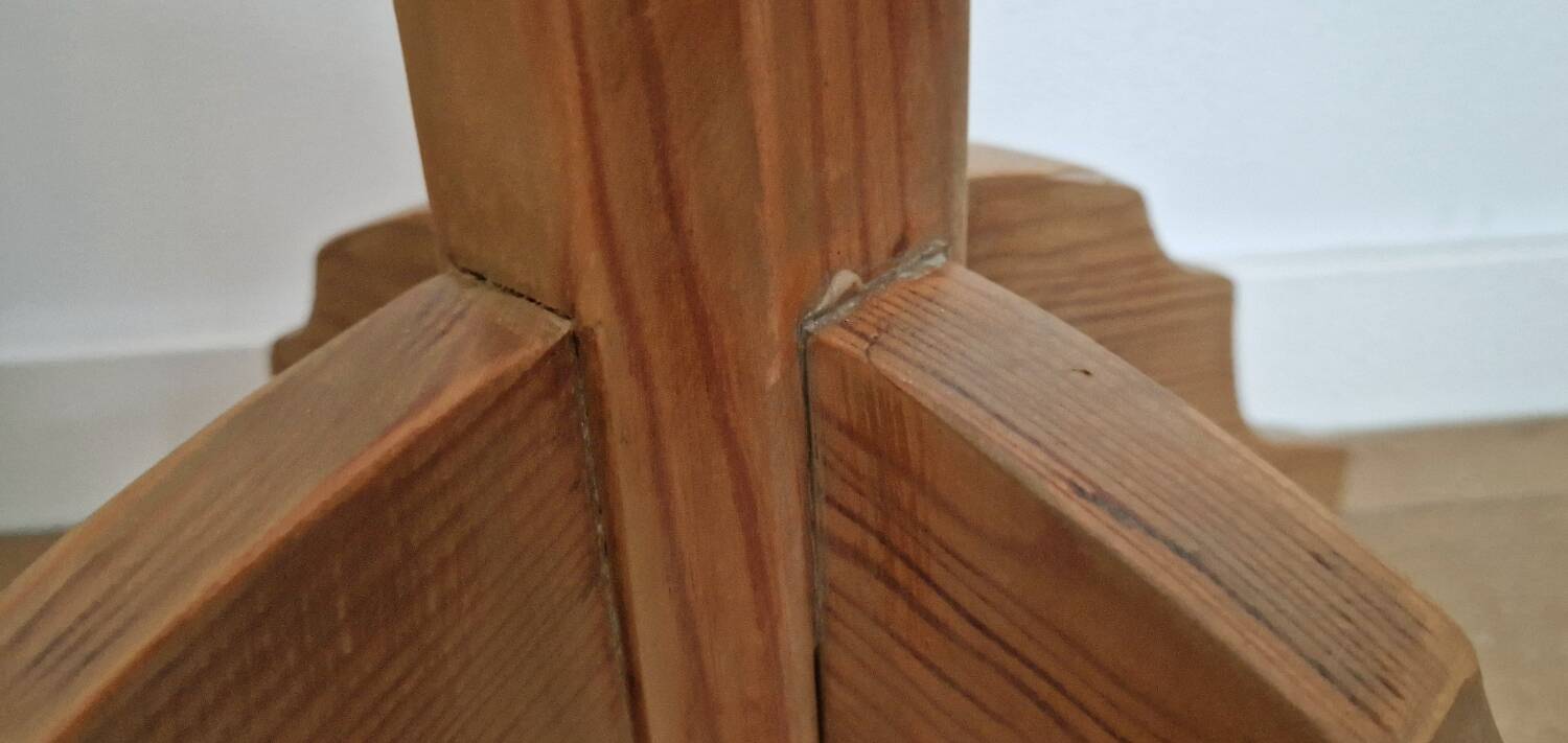 Solid pine wood pedestal table 1940s