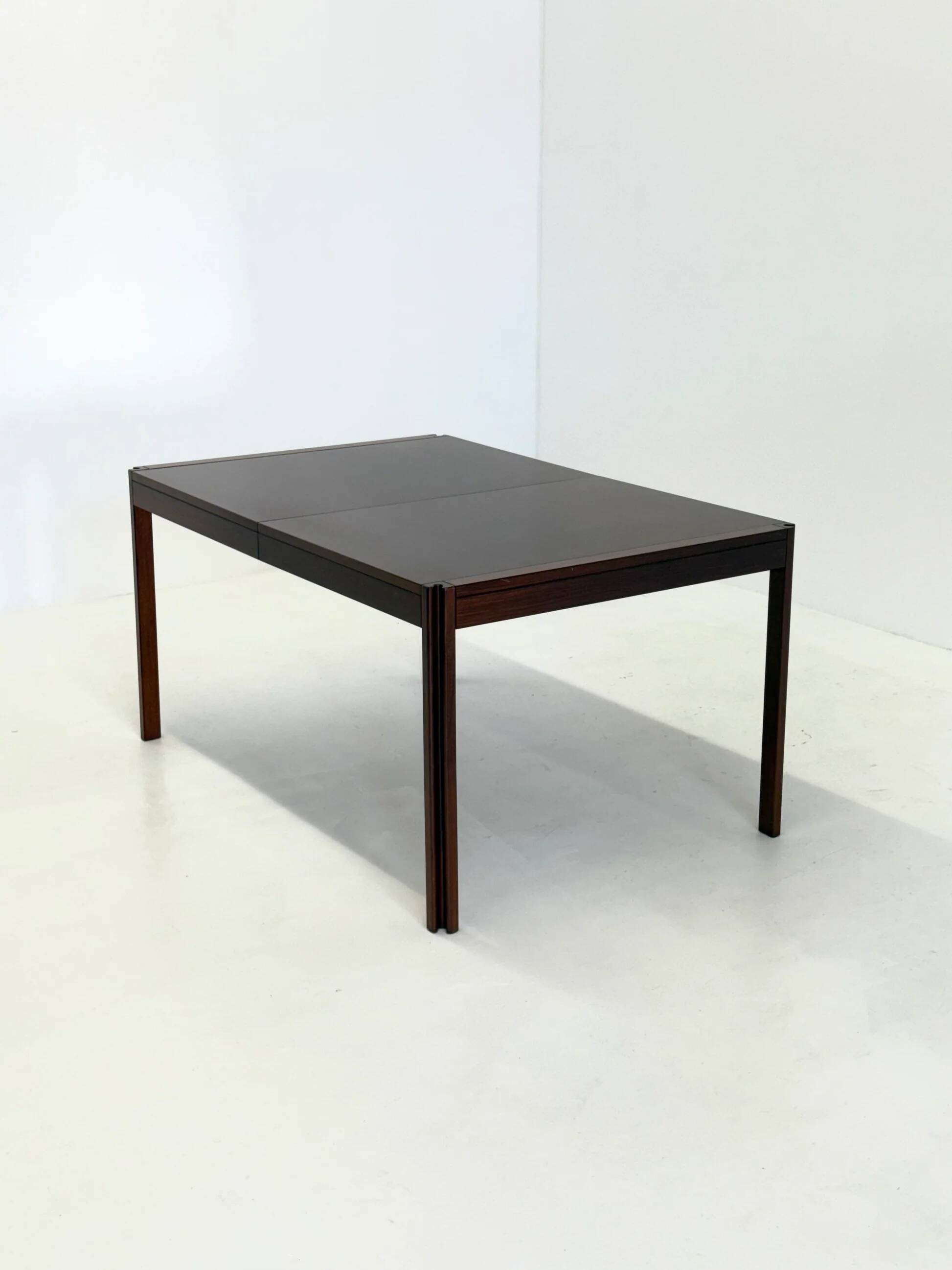 4D wooden vintage dining table by Angelo Mangiarotti for Molteni