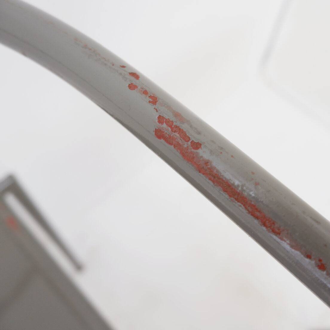 Set of 4 gray metal chairs in the style of Starck's "Von Vogelsans" model