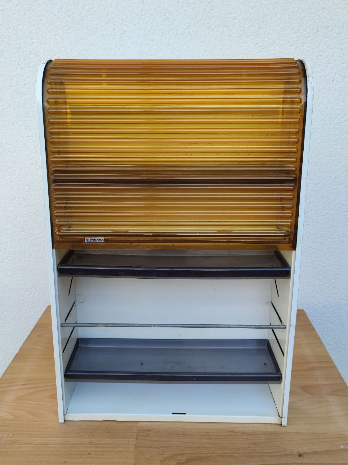 Curtain toilet cabinet