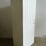 Entry cabinet