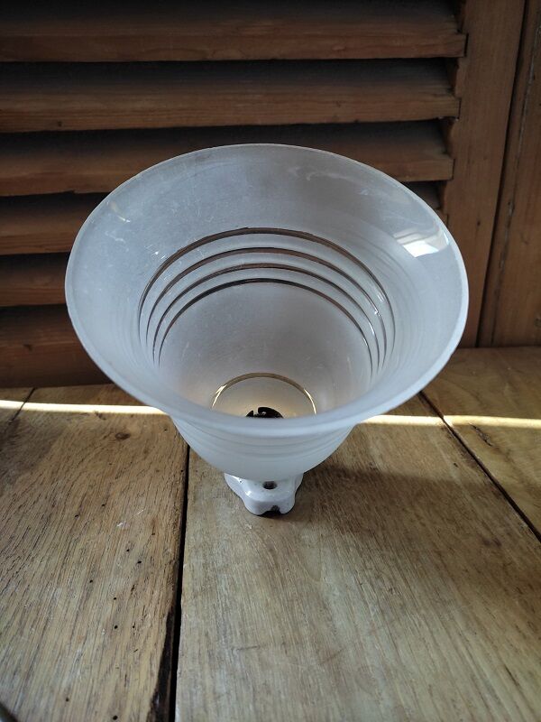 Wall lamp tulip frosted glass edging porcelain support dp 1122240