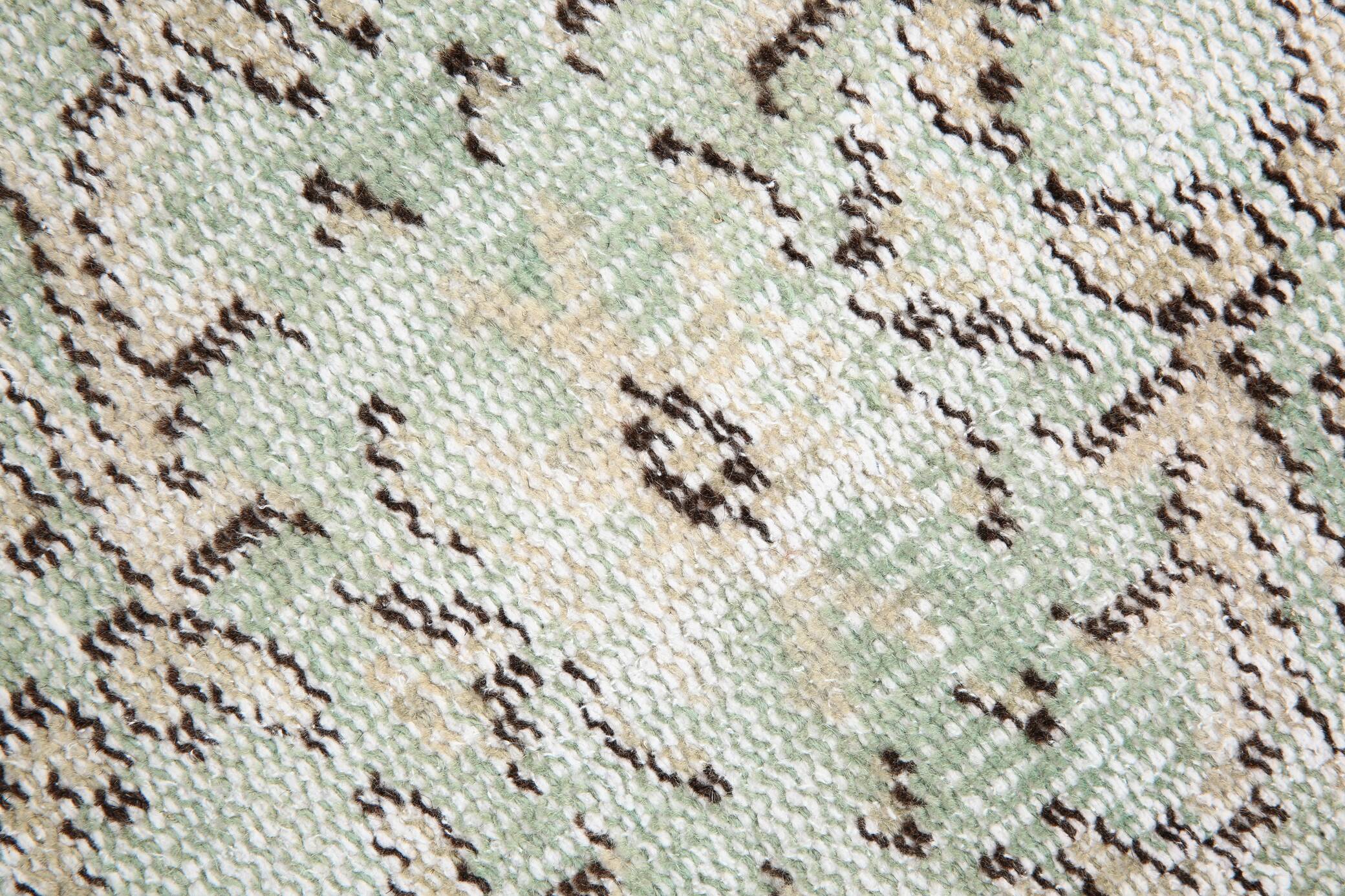 3x9 Shades Of Light Green & Black Vintage Runner Rug, 81x275Cm