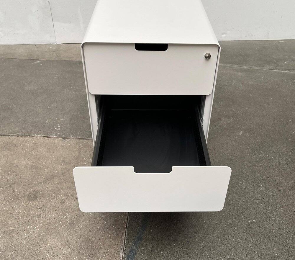 Metal office cart series ATM by Jasper Morrison for Vitra