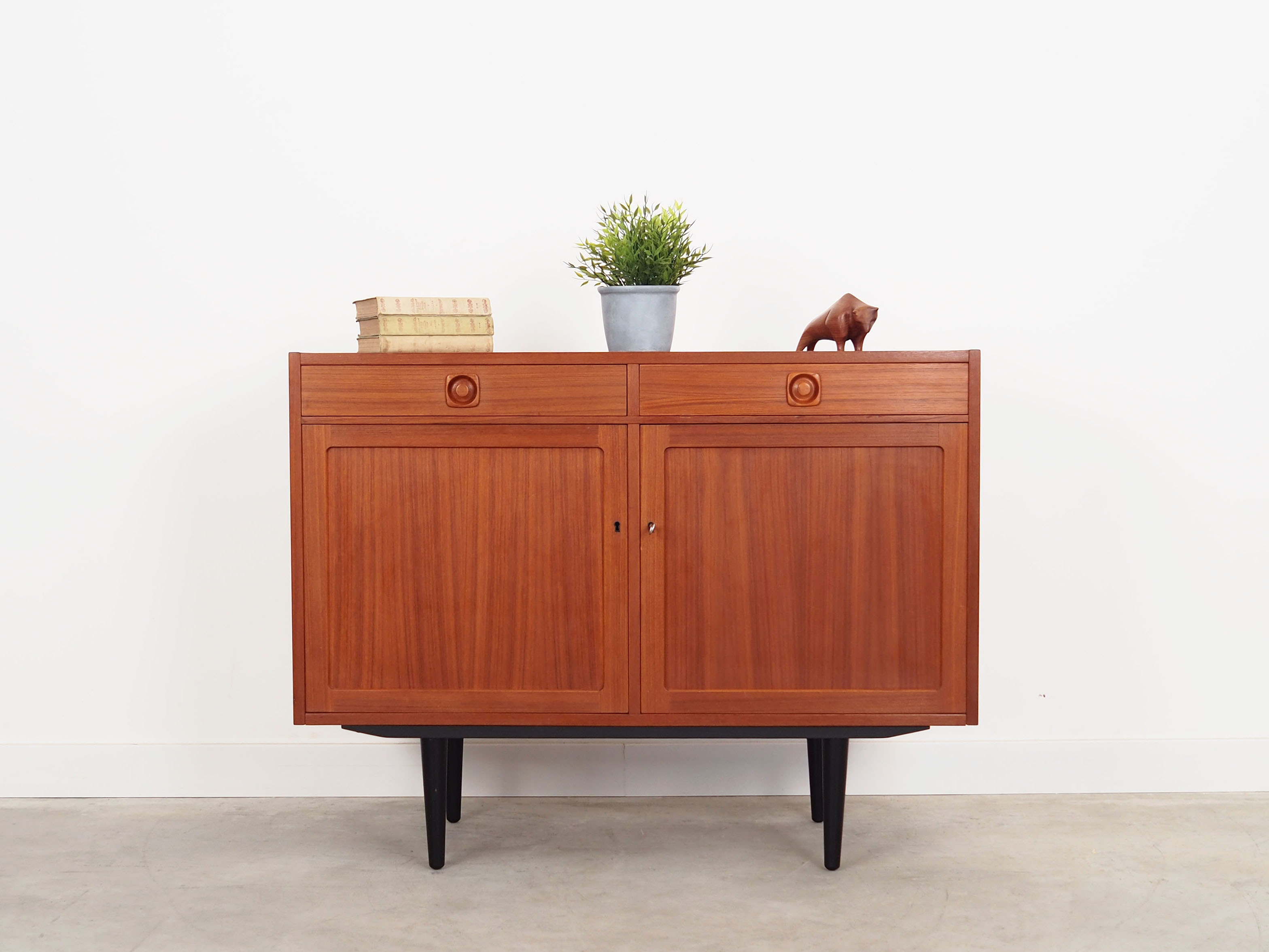 Teak dresser, Danish design, 1970s, production: Denmark