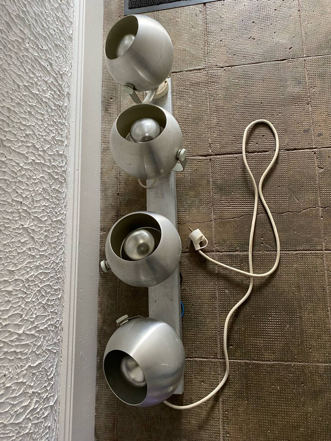 Brushed aluminum eyeball spotlight strip