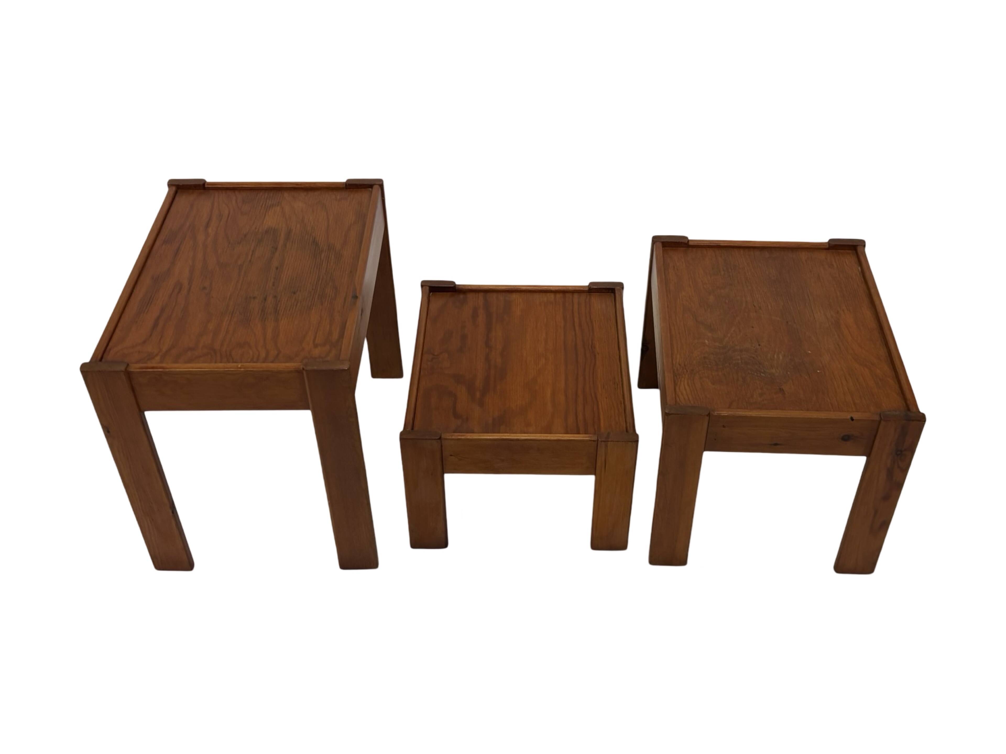 Vintage set of 3 side tables nesting pine wood 60s