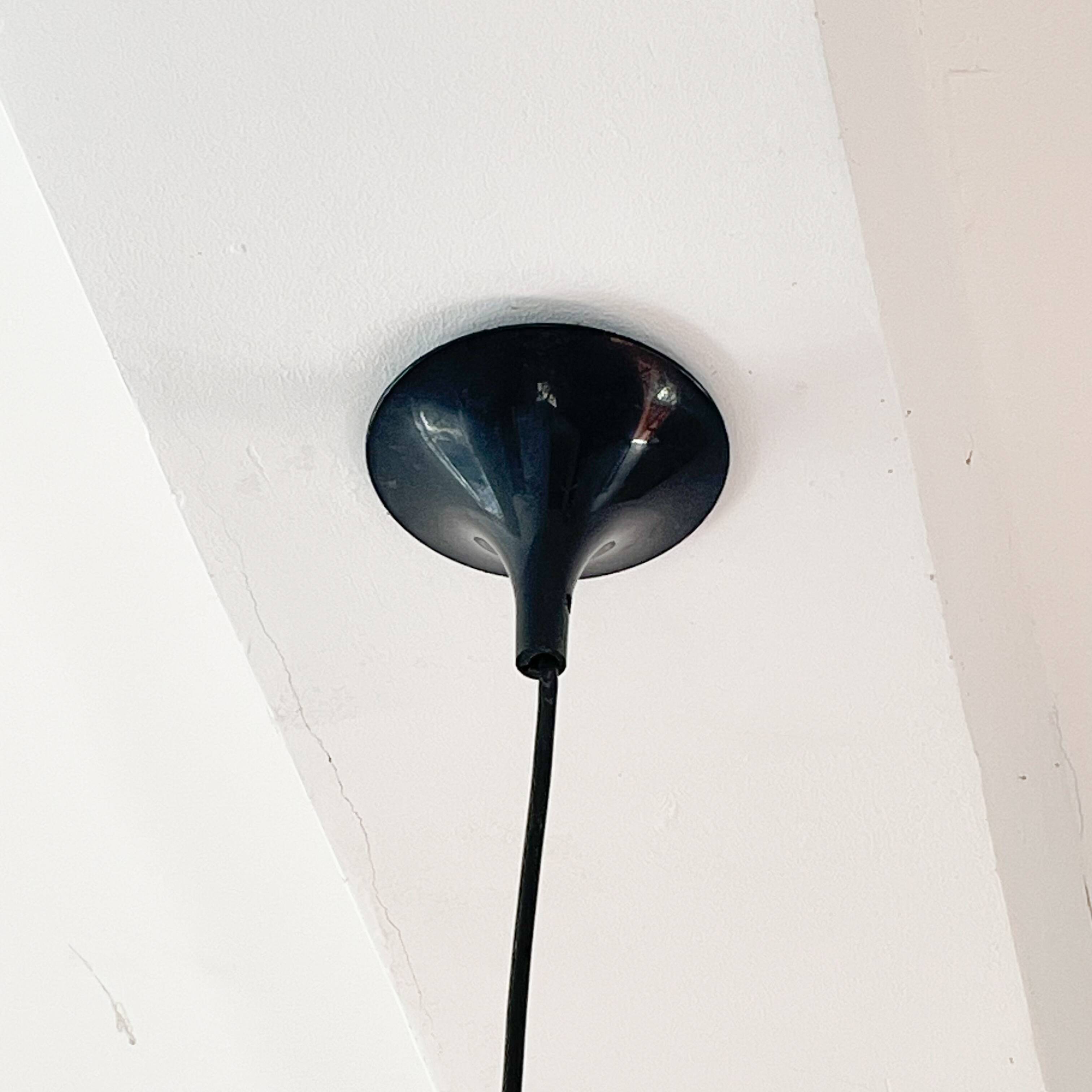 Suspension vintage en métal terracotta