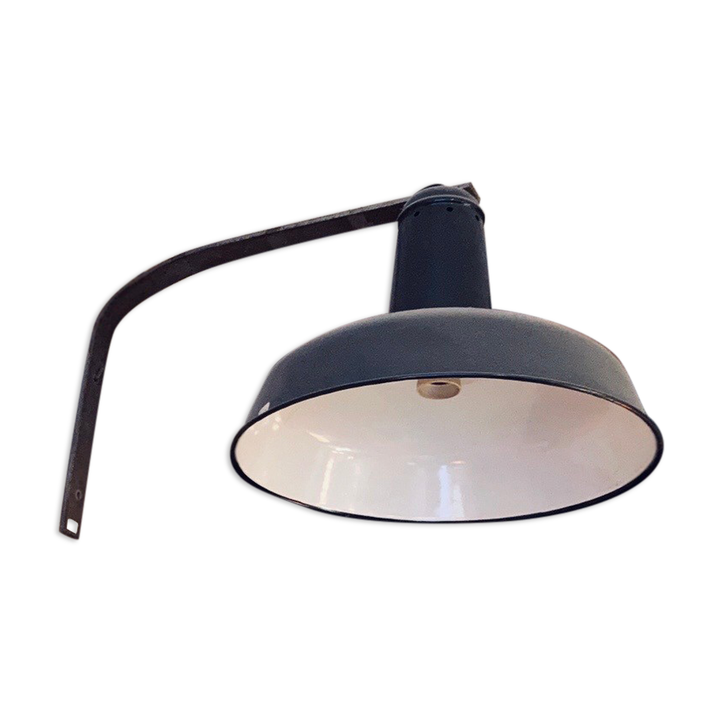 Large industrial wall lamp iron and lampshade enamelled tole