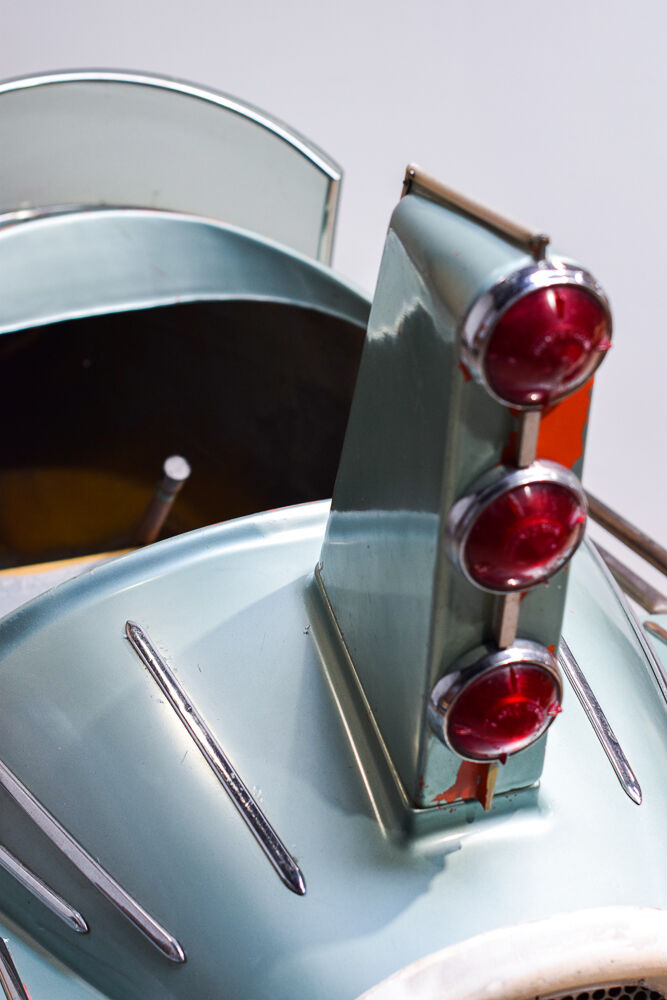 Airplane ride subject