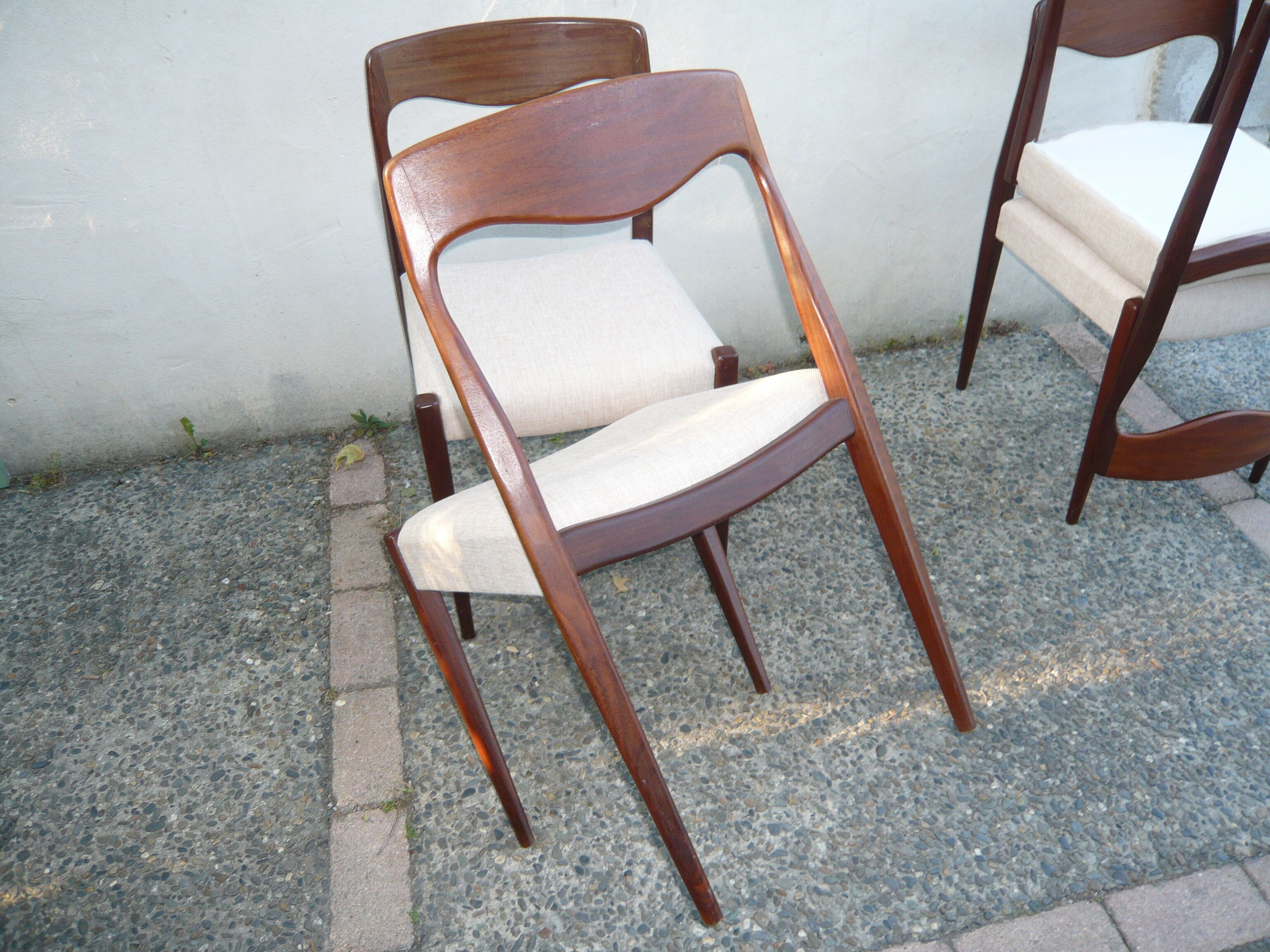 Scandinavian chairs Niels Otto Moller