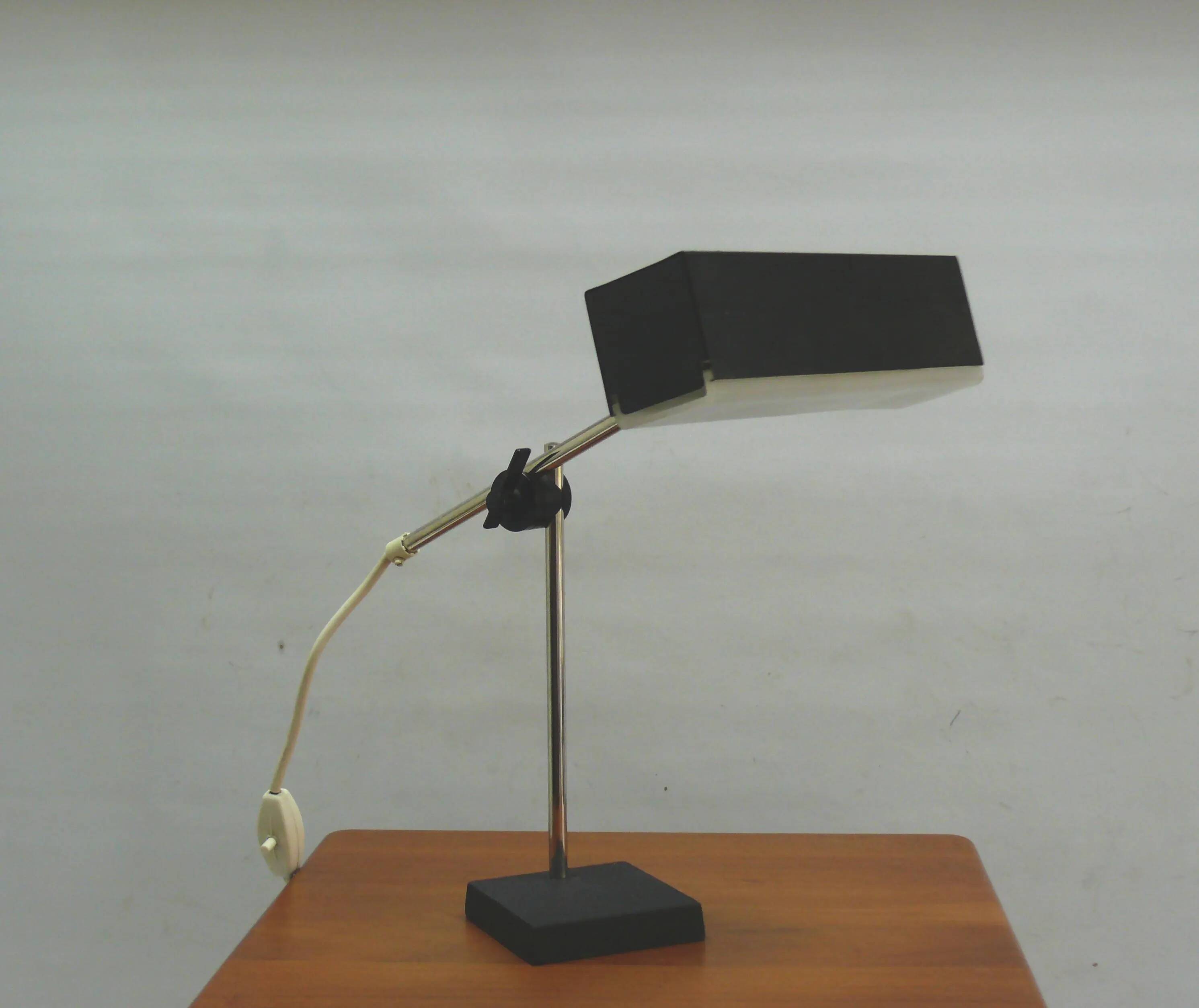 Cubic metal table lamp by Leclaire & Schäfer, 1960s