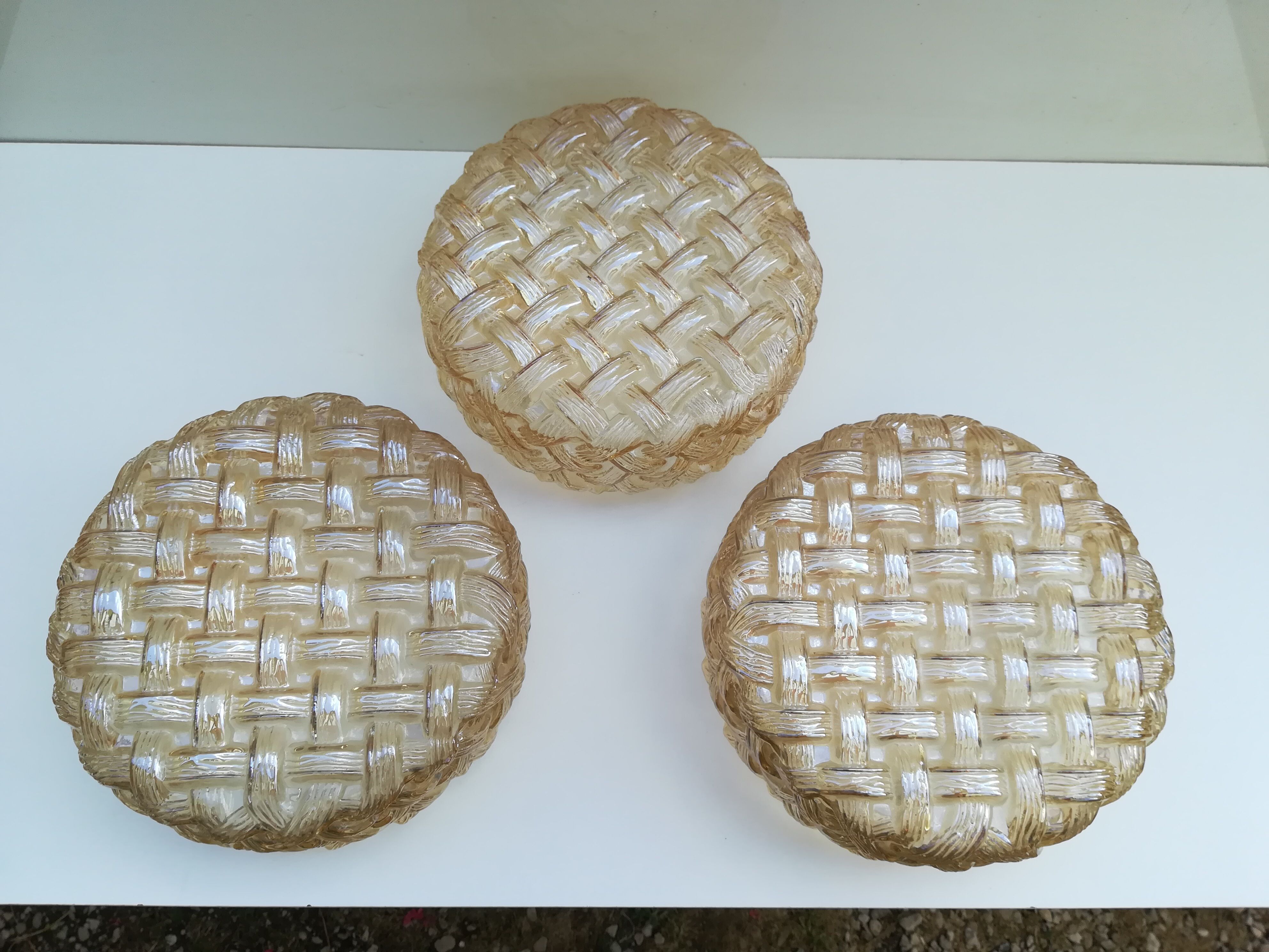 Three plafonniers in verre souffle