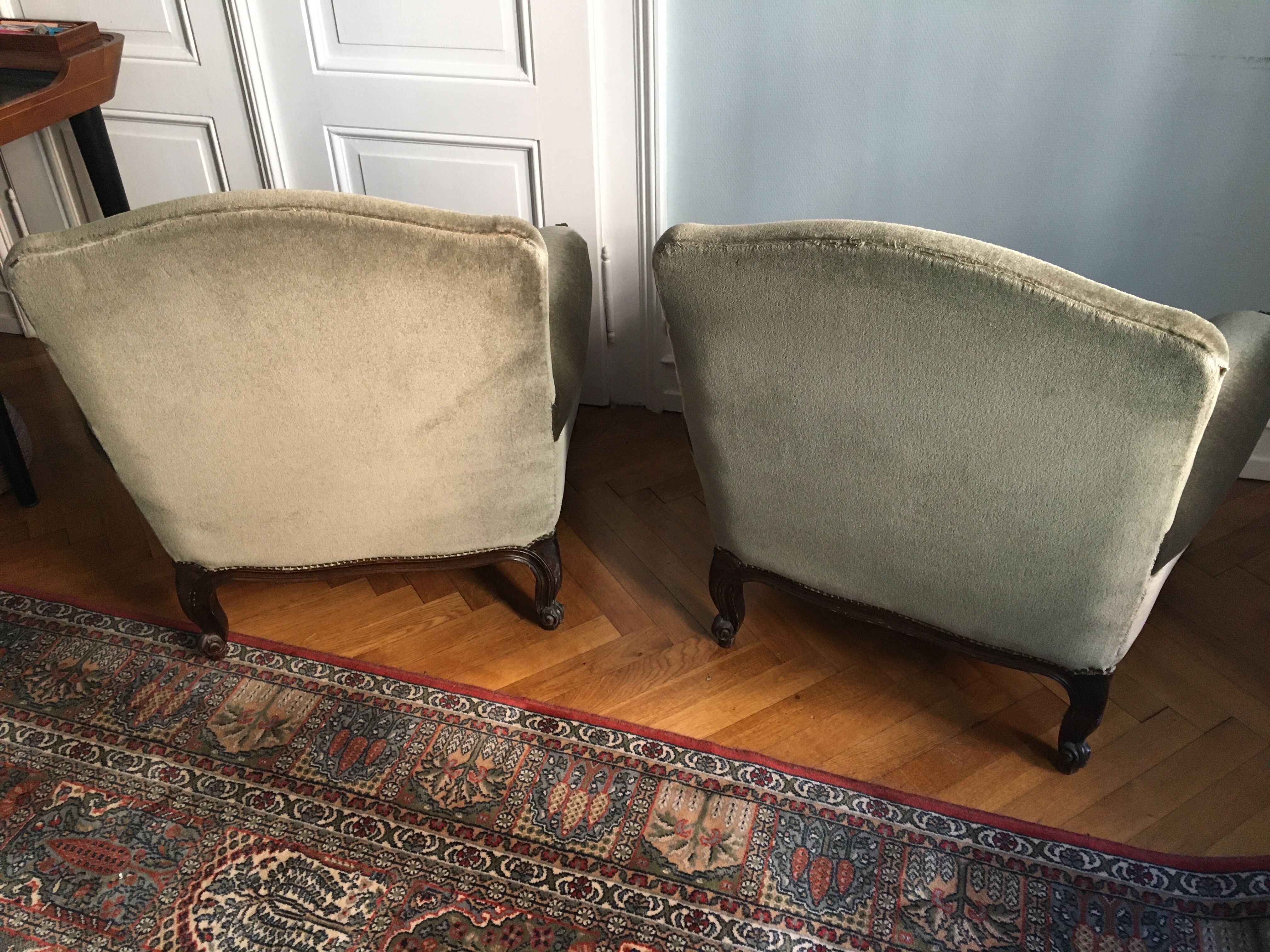 Pair of 2 khaki green velvet armchairs