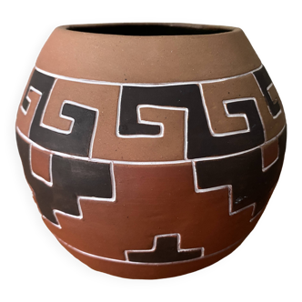 Ceramic ball vase