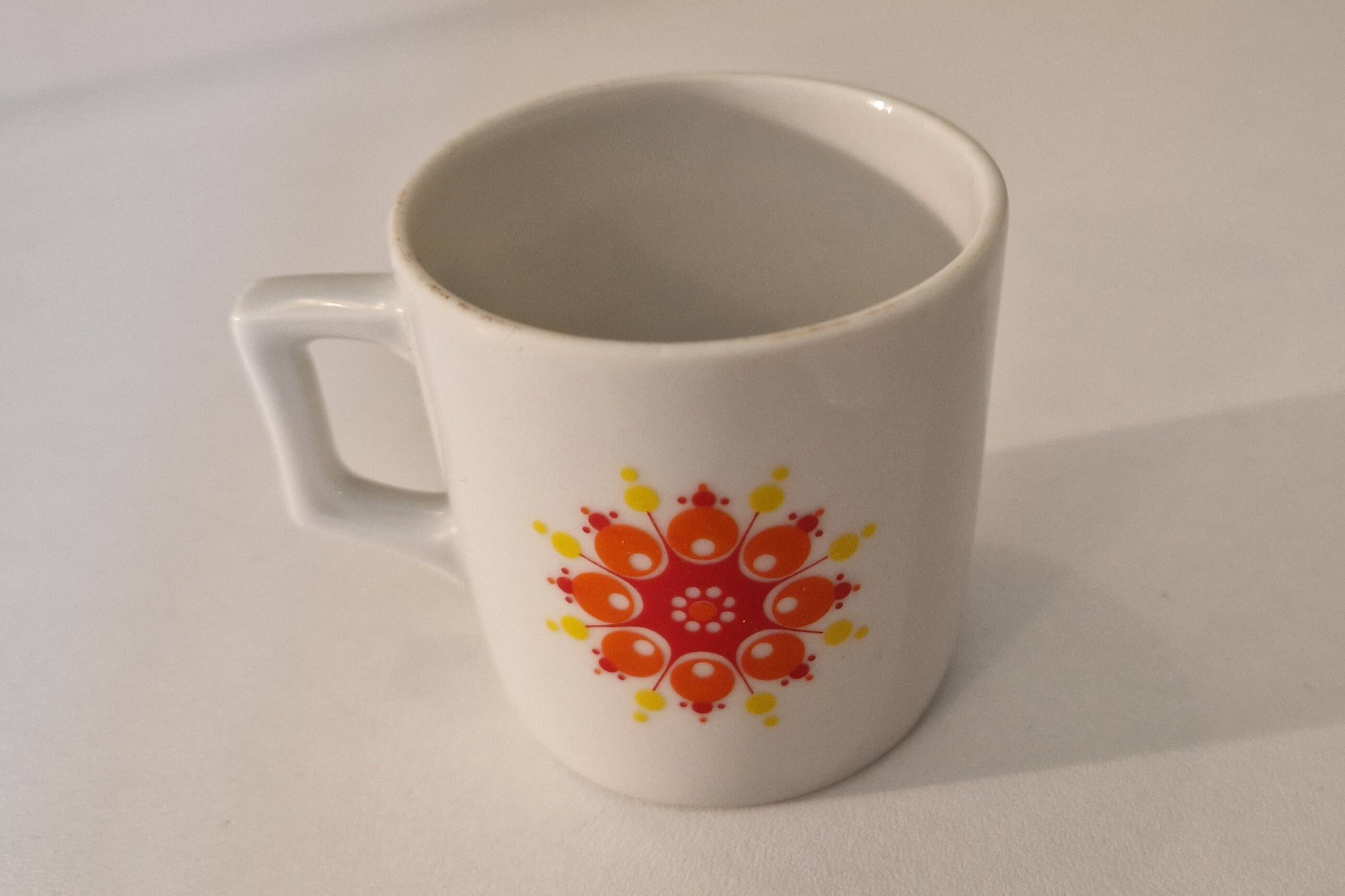 Coffee set 4 cups and saucers, vintage porcelain 1970