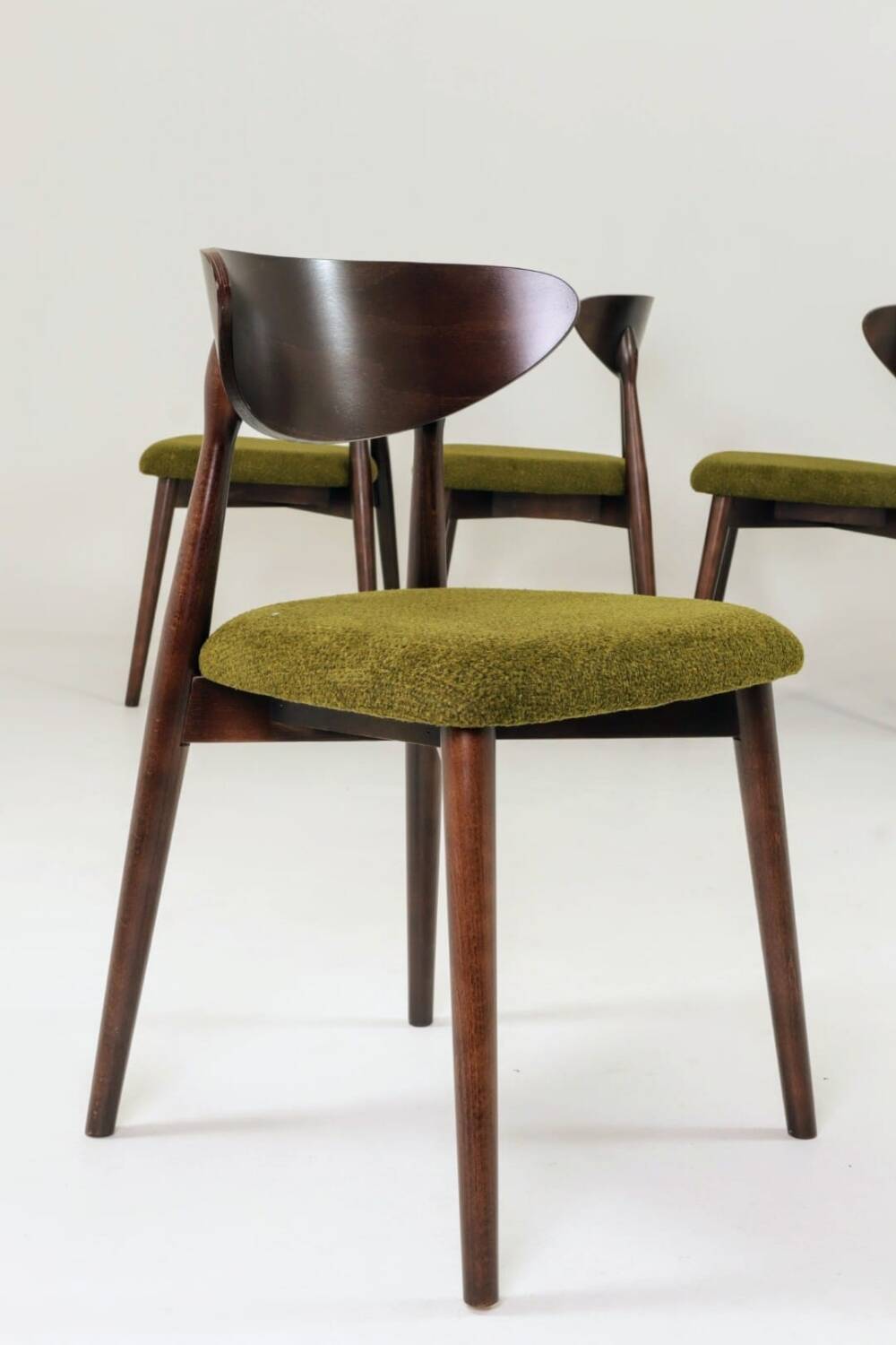 Ensemble de 6 chaises de salle à manger, revêtement vert herbe noyer foncé