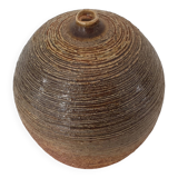 Ceramic soliflore vase in the shape of a ball signed GH GII (Signature to be identified)