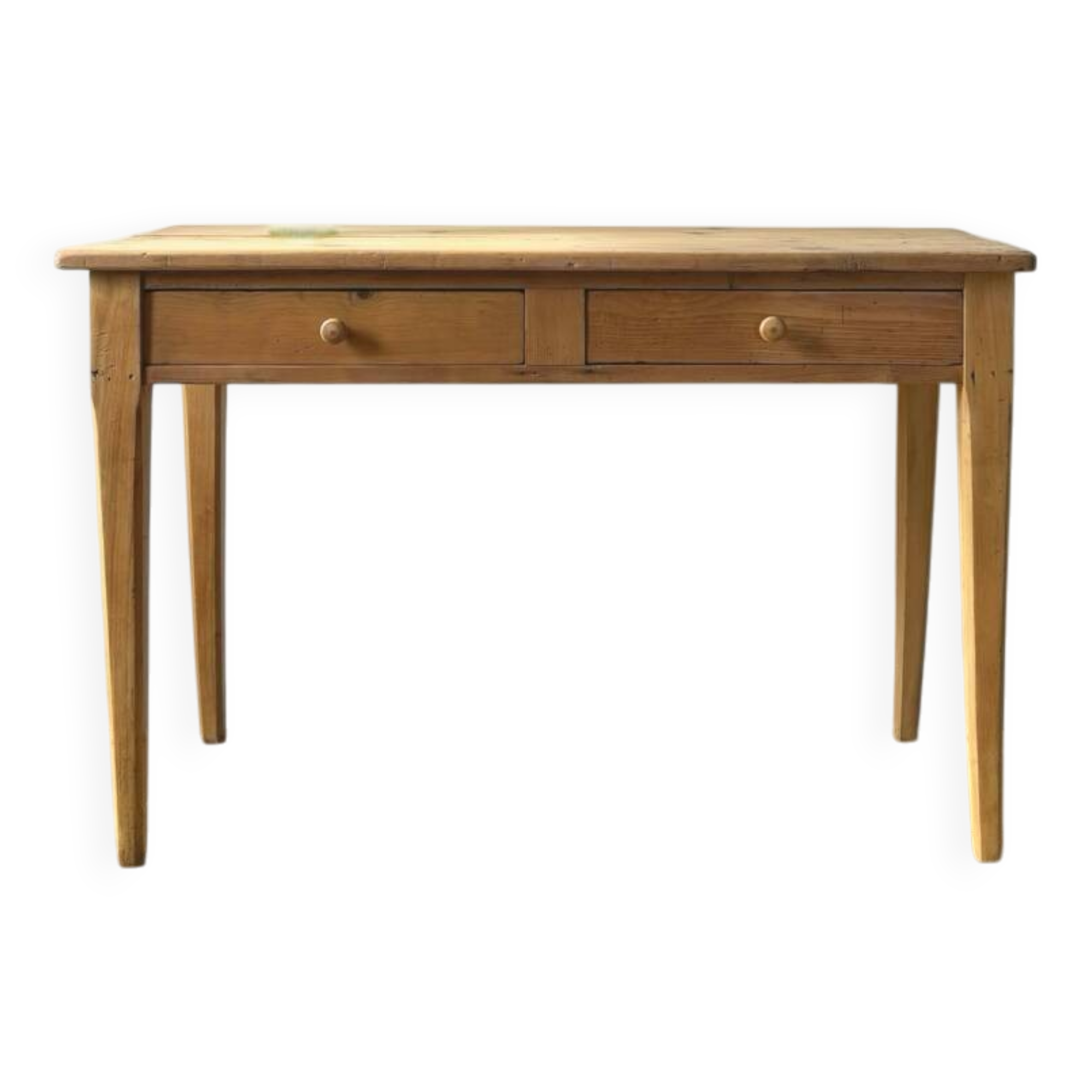 Farmhouse table with 2 large drawers