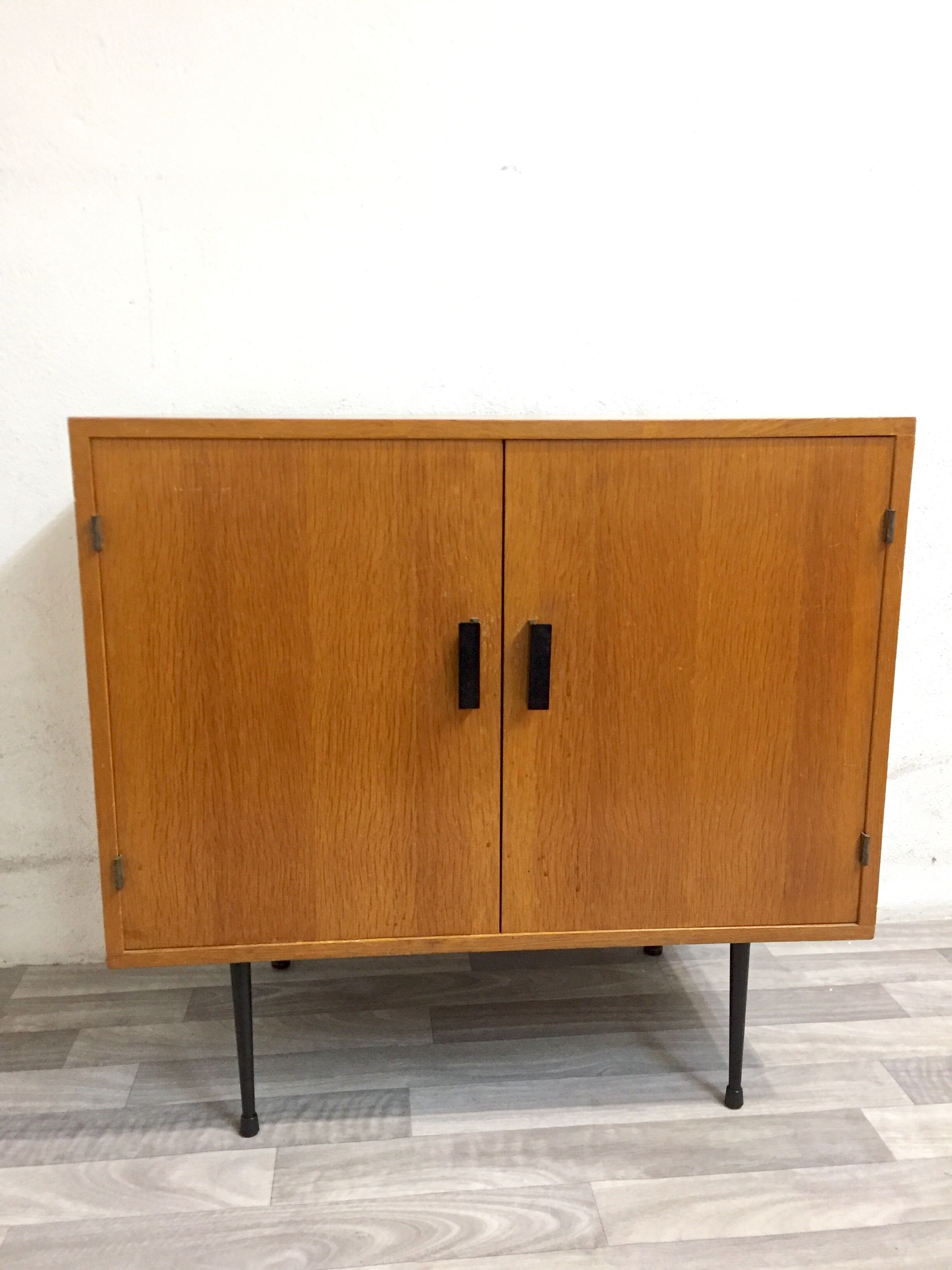 Buffet bas moderniste 1960
