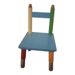 Chaise crayon  pierre
