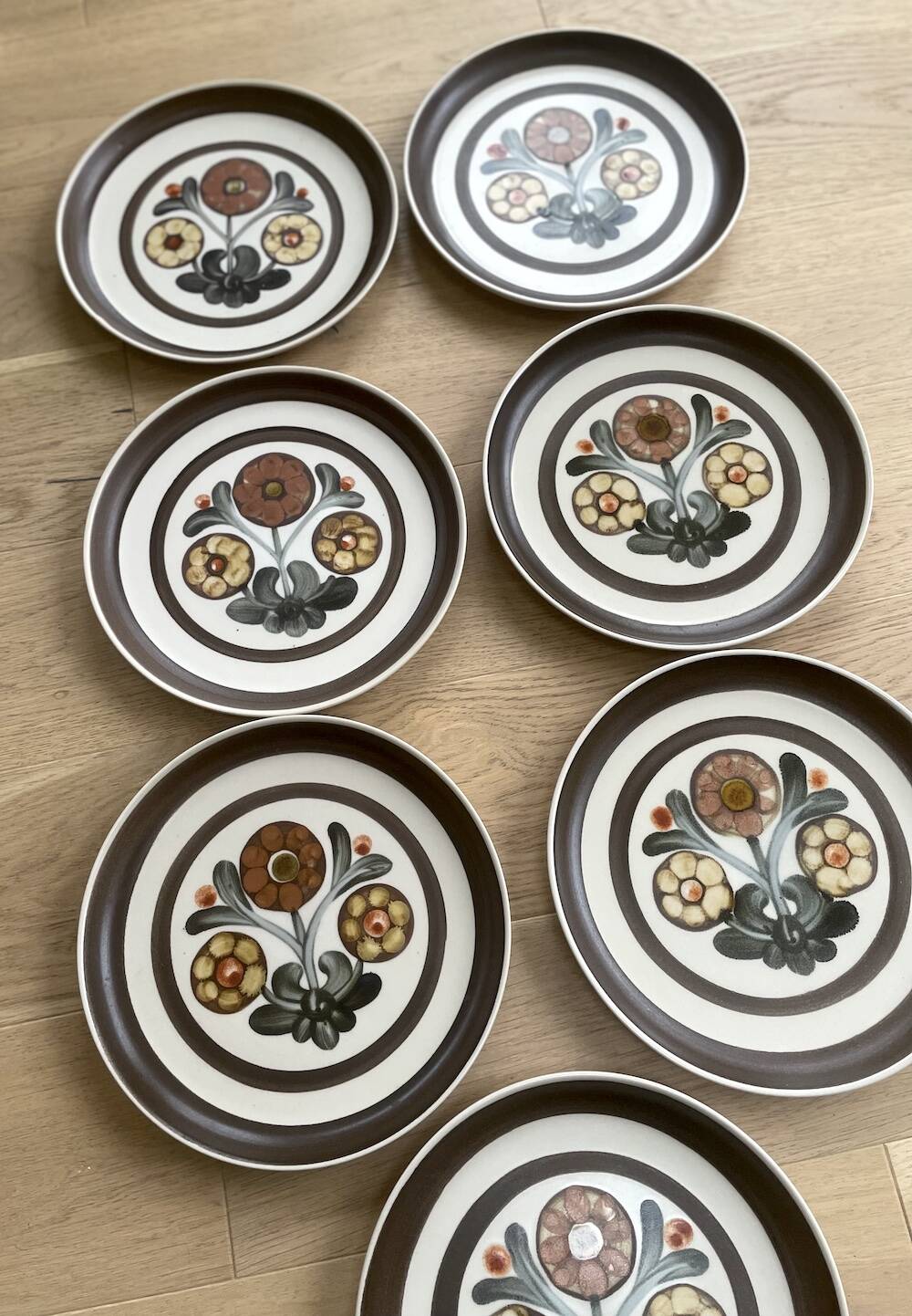 Lot de 7 assiettes plates Langley "Mayflower" – Fabriquées en Angleterre