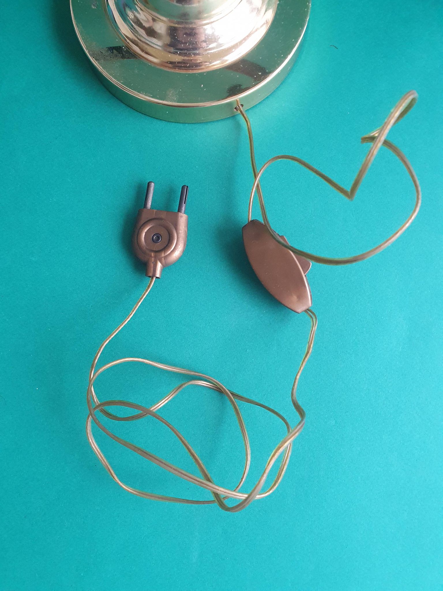 Lampe de table à poser grande double éclairage opaline vintage