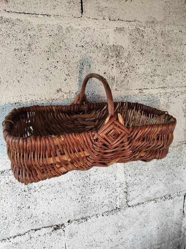 Panier ancien en osier – Travail artisanal – Esprit maison de campagne