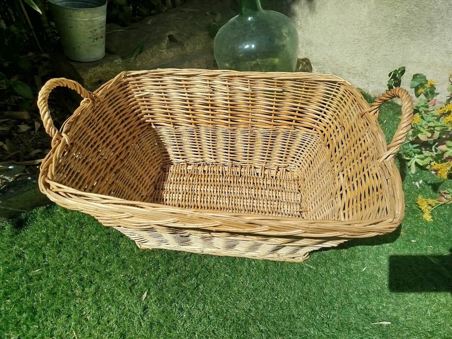 Wicker basket