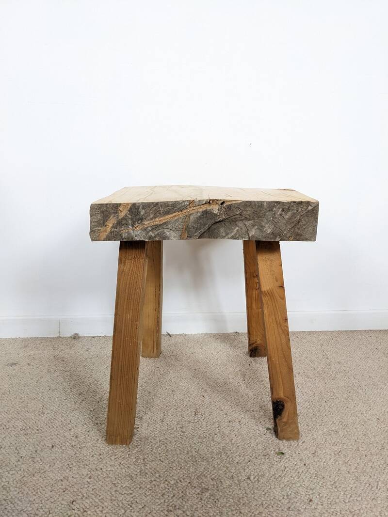 Chic country stool no. 2