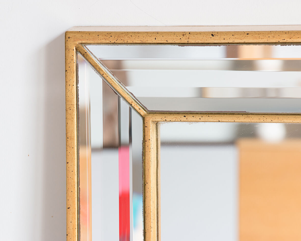 Bevelled golden mirror 115x86cm