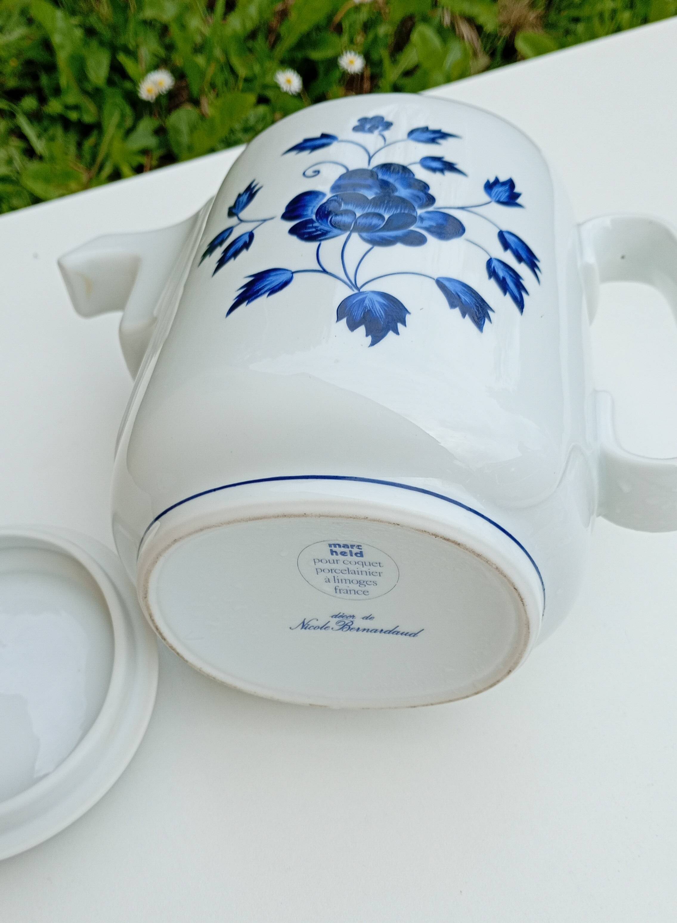 Coffee pot porcelain Marc Held for Coquet Limoges Bernardaud decoration