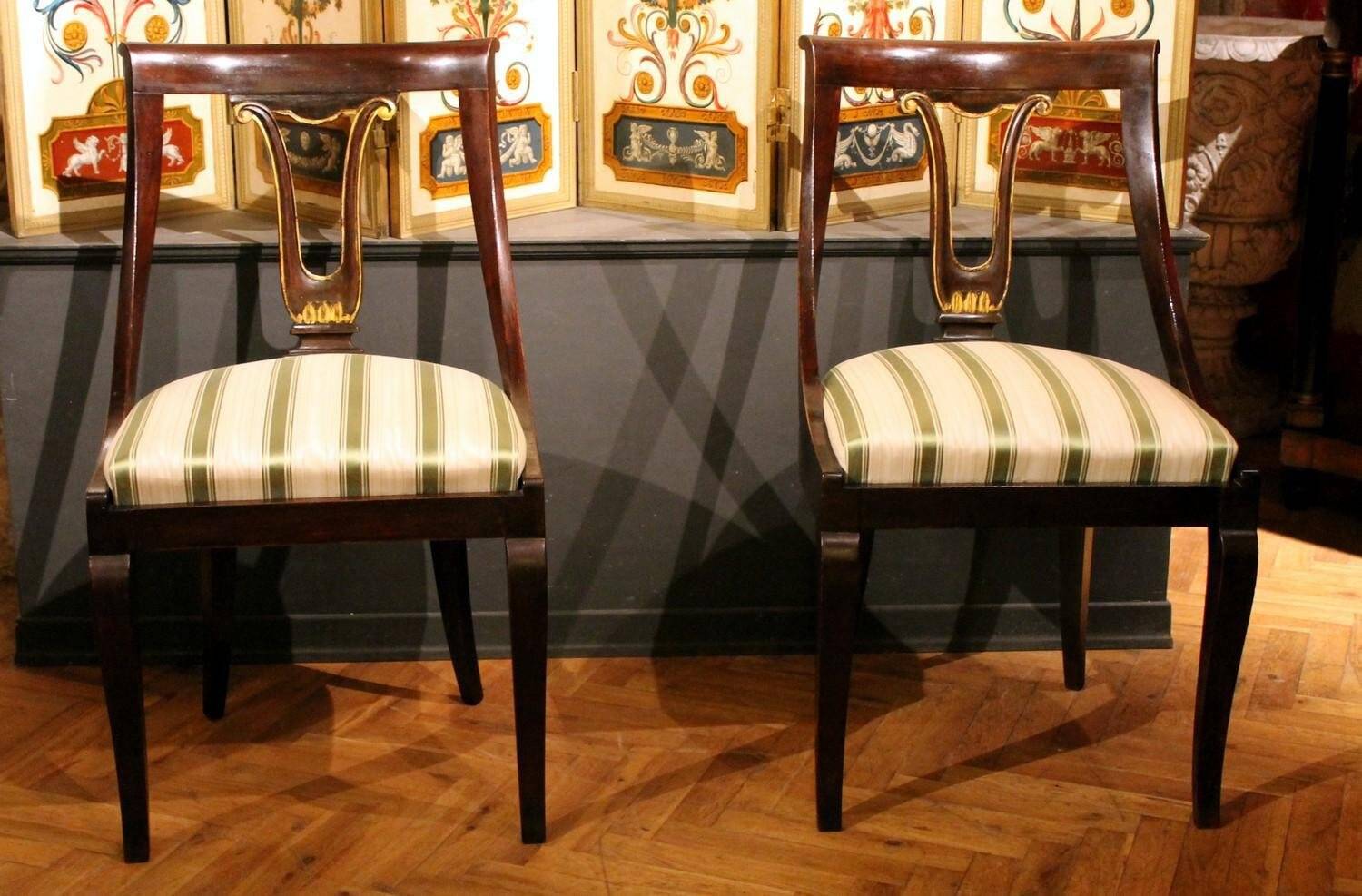 18th Century French Directoire Mahogany Chairs with Silk Blend Upholster Fabric, Set of 4