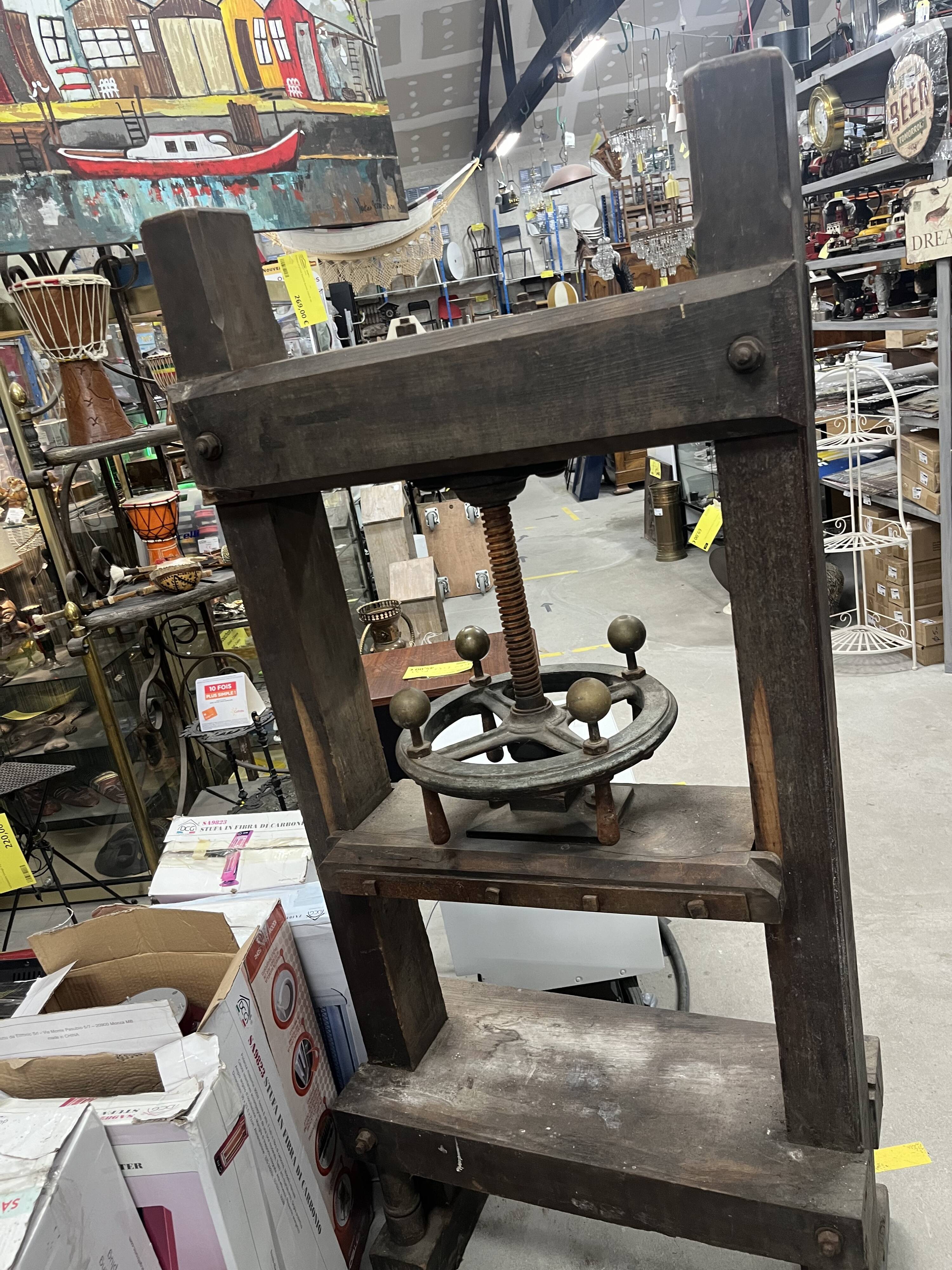 Binder percussion press