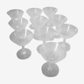 10 engraved cups