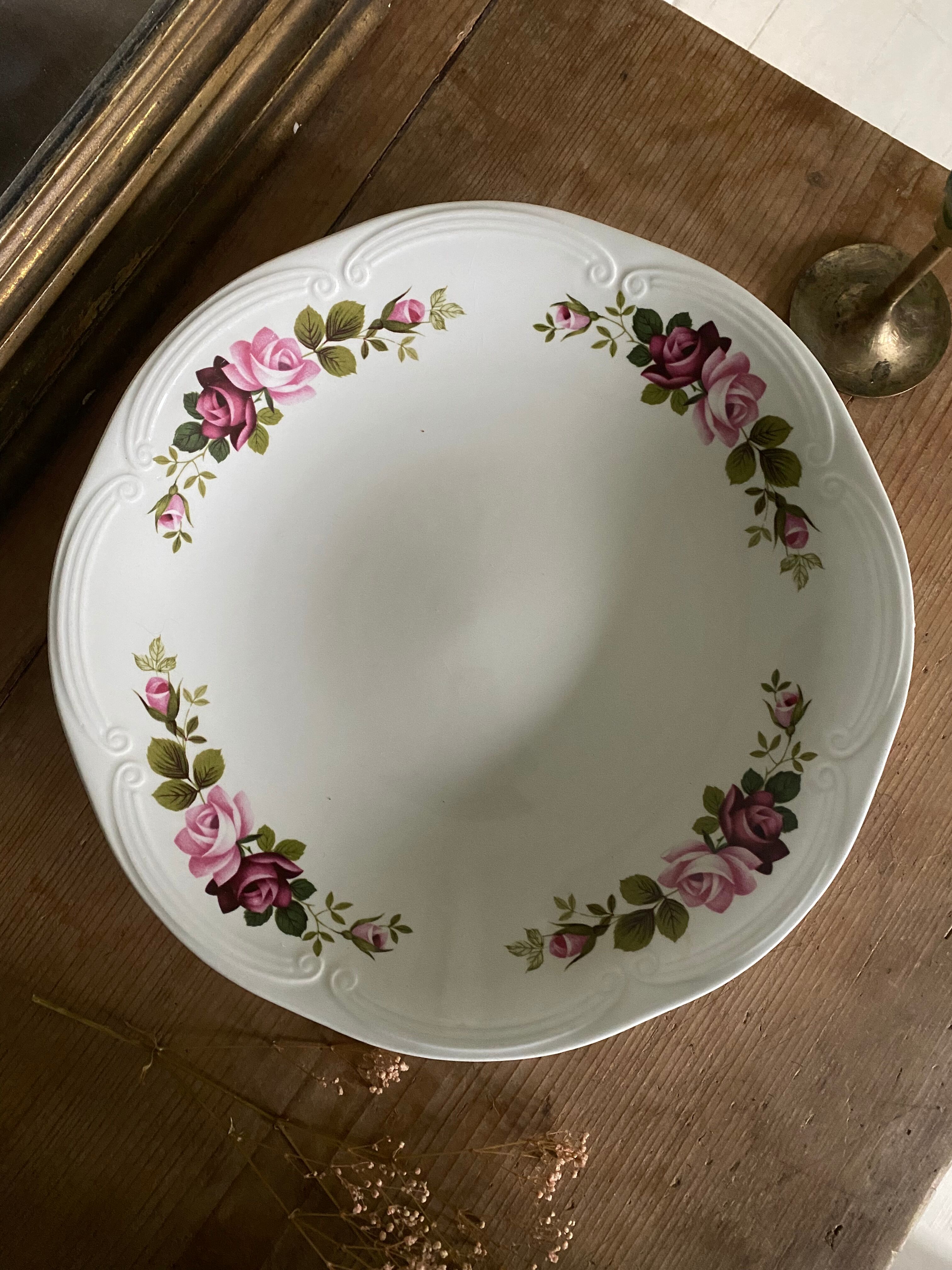 Old hollow earthenware dish Gien model Champs