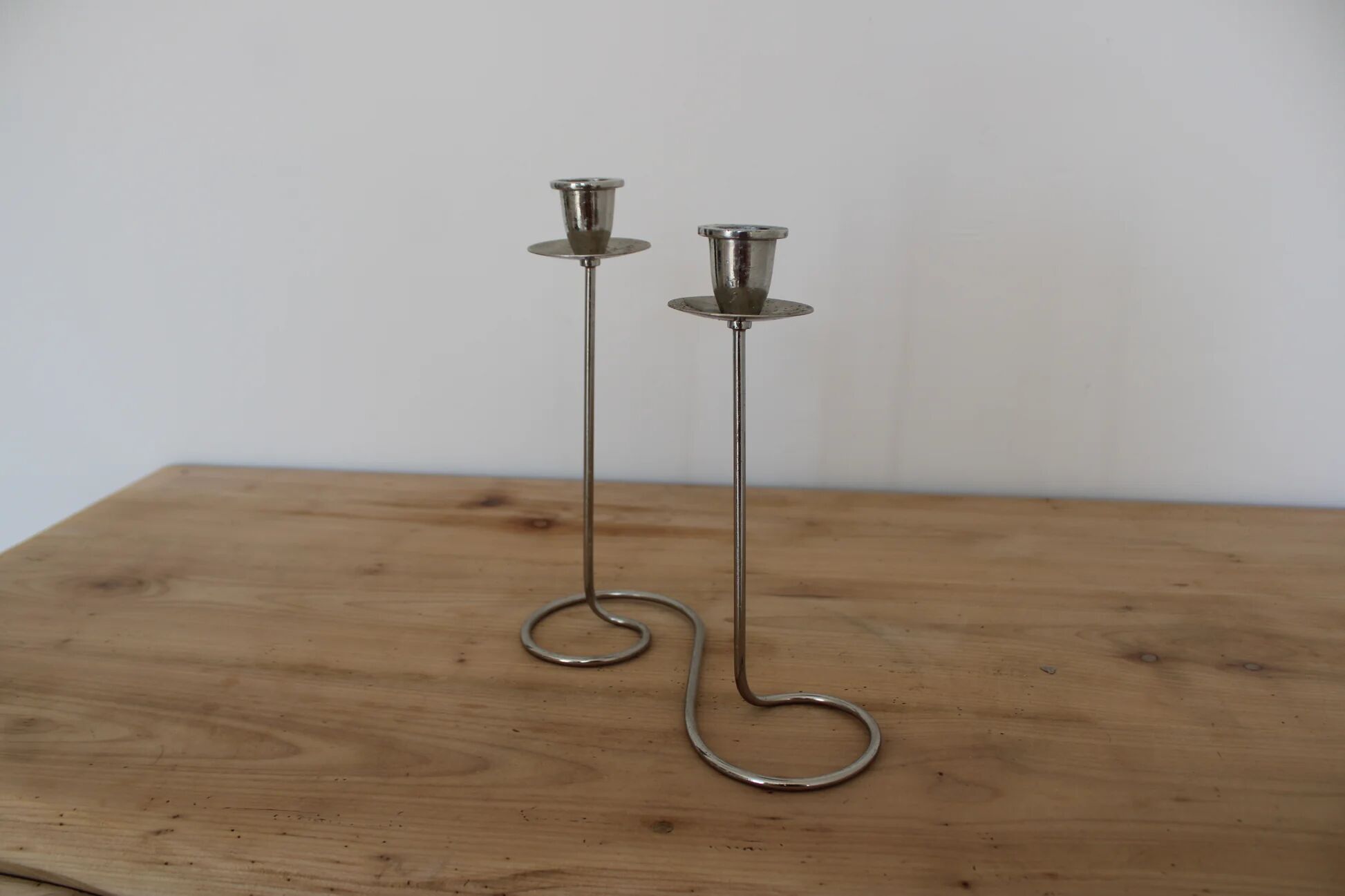 Vintage double candlestick in chrome metal – Spiral design