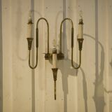 Monumental bronze wall light with three arms, neoclassical Art Deco from the 1940s.