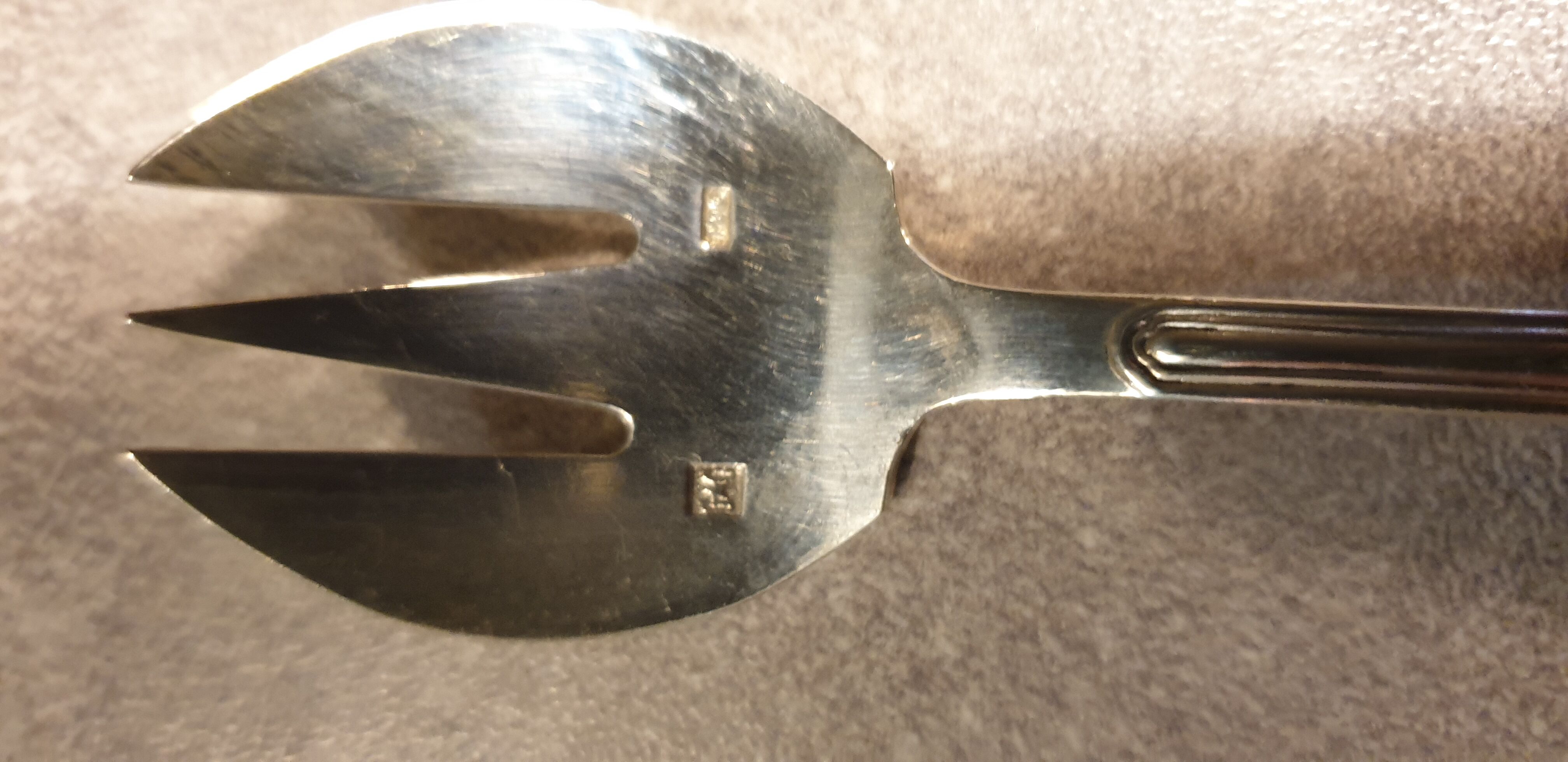 Silver metal fish service