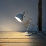 Image vintage articulated table lamp