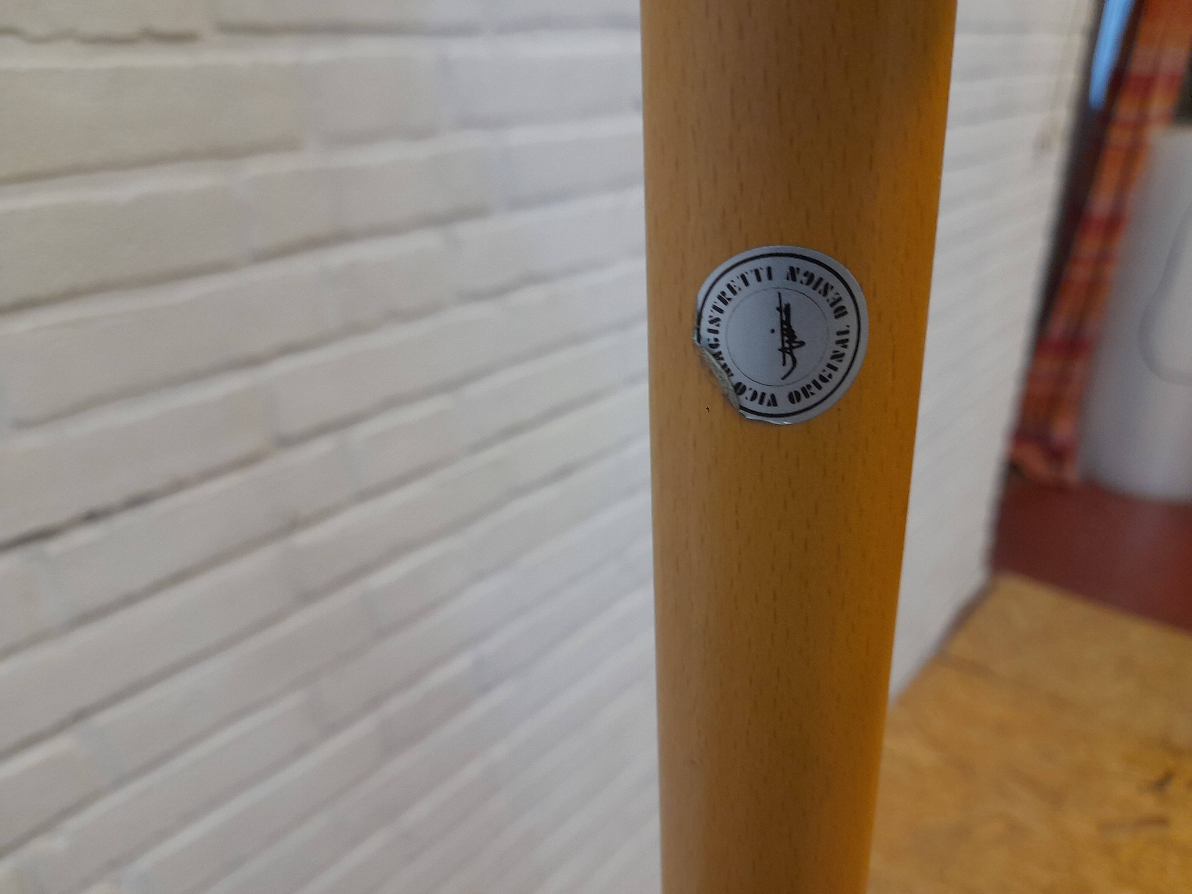 "Tenorio" Coat Rack Broomstick