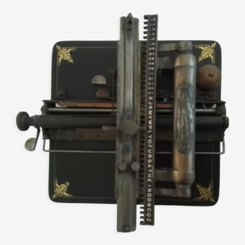 Machine à écrire 1890-1900