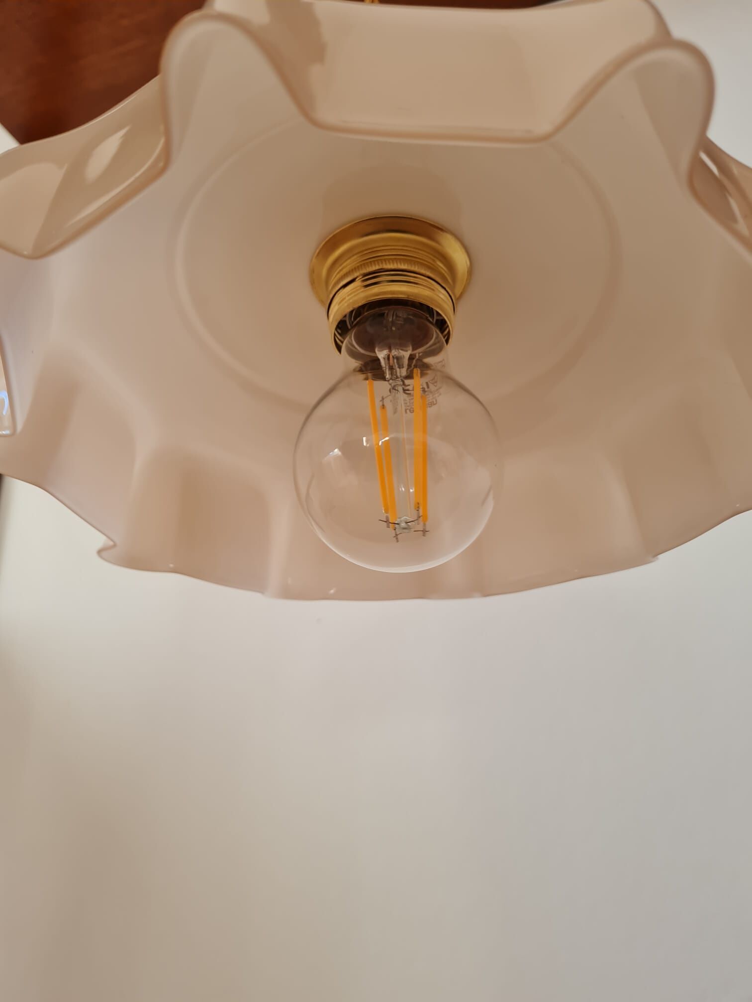 Pastel pink opaline pendant lamp