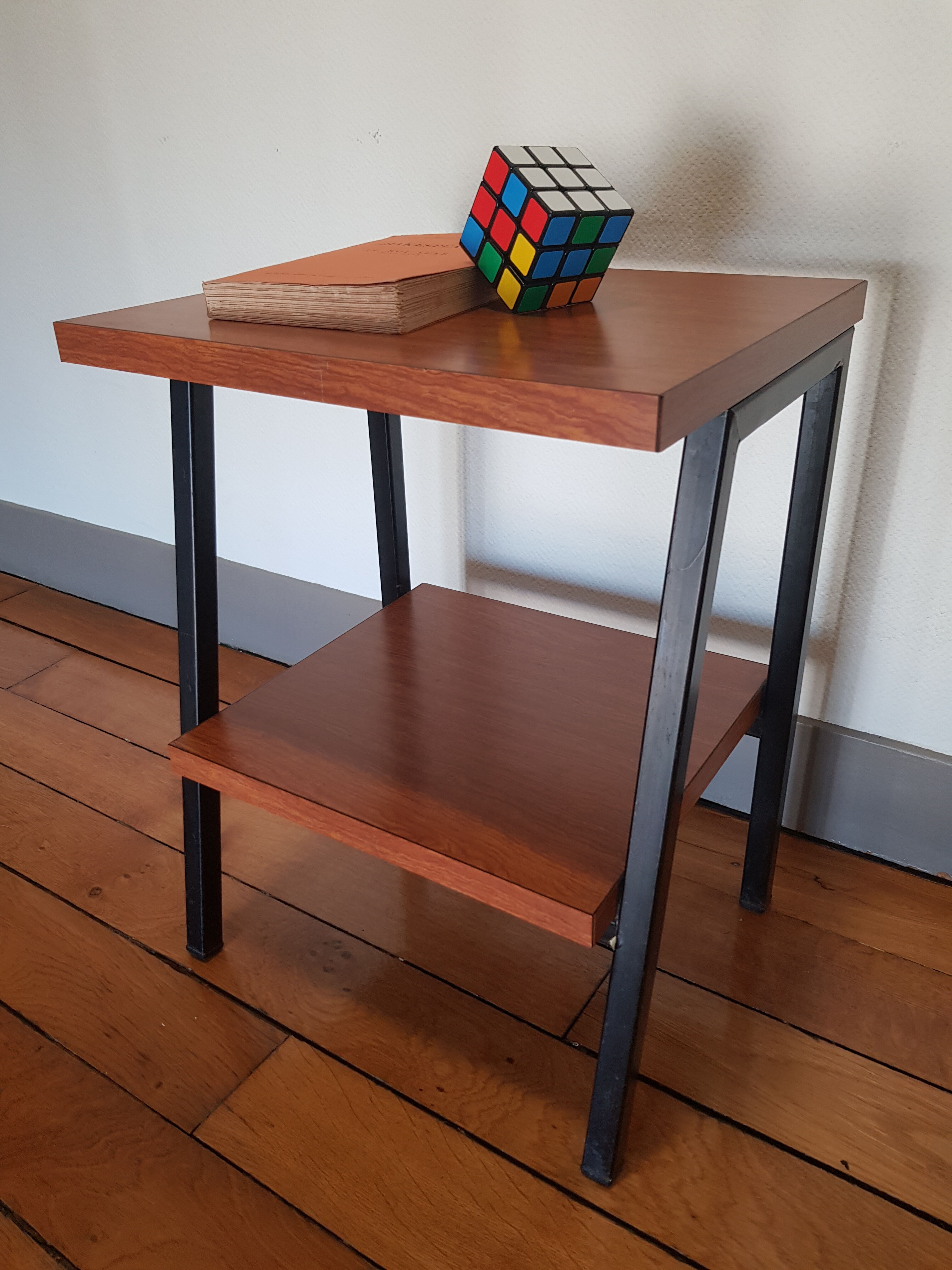 Gueridon metal and formica