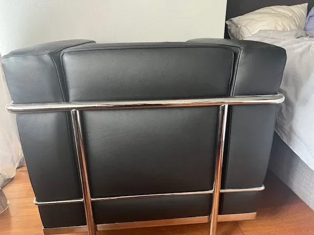 Le Corbusier LC2_LC50 Armchair Pro Collection
