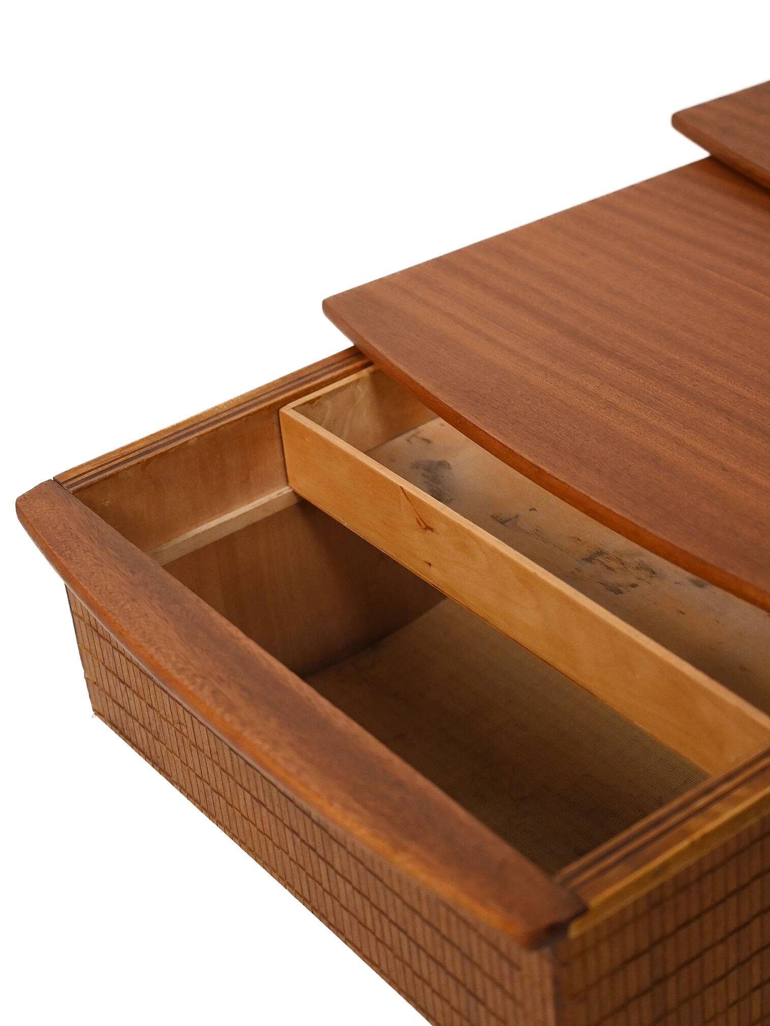 Pair of Scandinavian Nesting Coffee Tables with Yarn Box